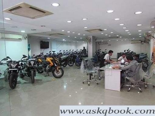 Lajpat nagar deals hero showroom