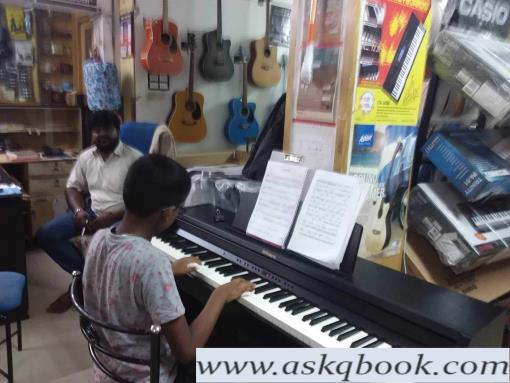 keyboard classes near medavakkam